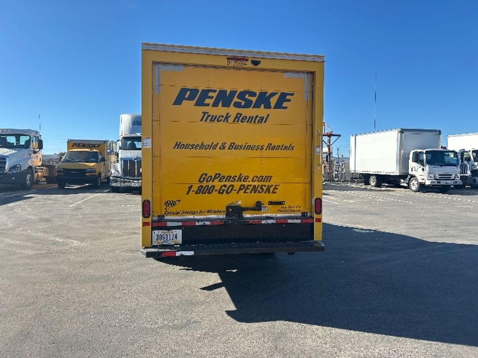 Light Duty Box Truck-Light and Medium Duty Trucks-GMC-2021-Savana G33503-Torrance-CA-109,125\n\t\tmiles-$ 26,500 - Image 7