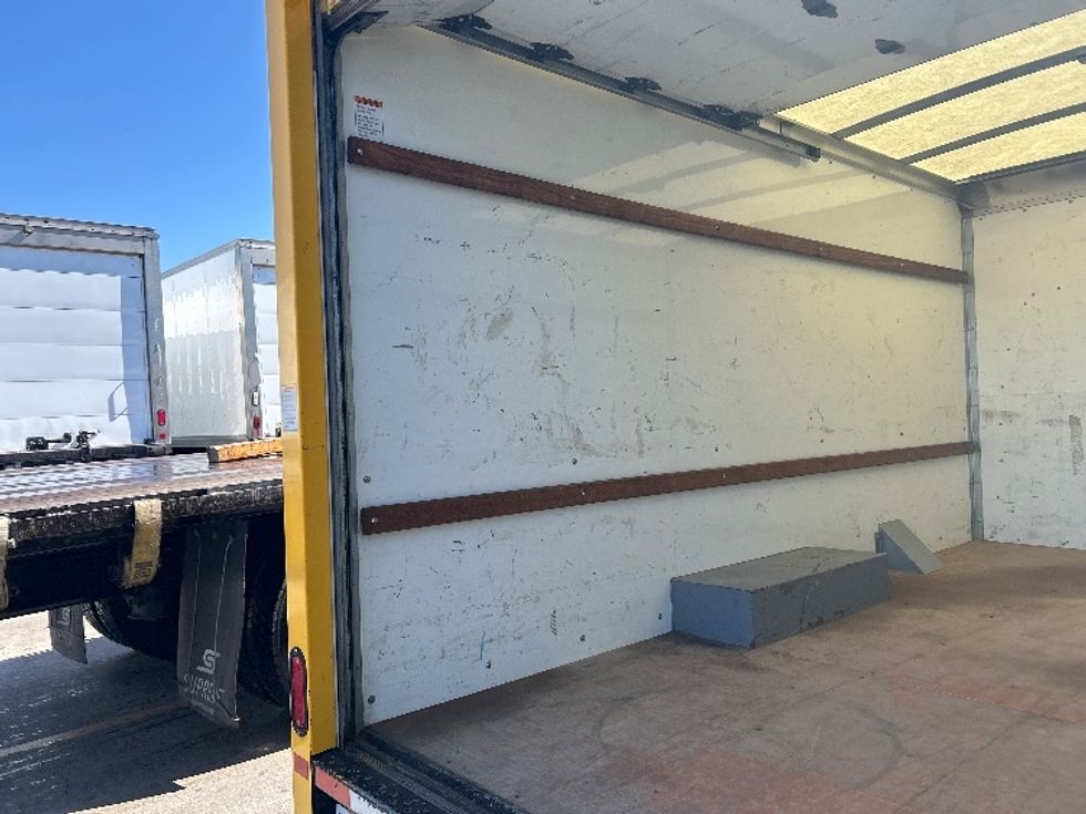 Light Duty Box Truck-Light and Medium Duty Trucks-GMC-2021-Savana G33503-Torrance-CA-110,440\n\t\tmiles-$ 25,500 - Image 10