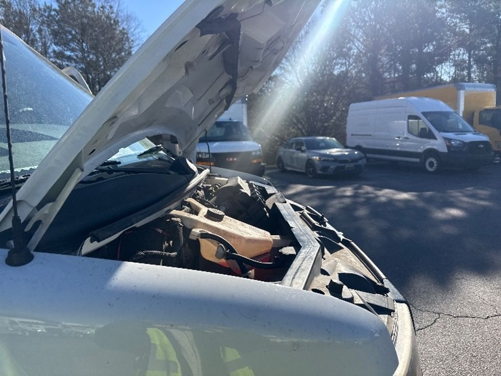 Light Duty Box Truck-Light and Medium Duty Trucks-GMC-2021-Savana G33503-West Columbia-SC-107,284\n\t\tmiles-$ 29,750 - Image 23