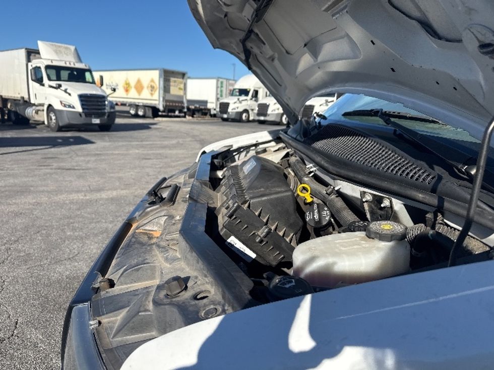 Light Duty Box Truck-Light and Medium Duty Trucks-GMC-2021-Savana G33503-West Columbia-SC-107,284\n\t\tmiles-$ 29,750 - Image 24