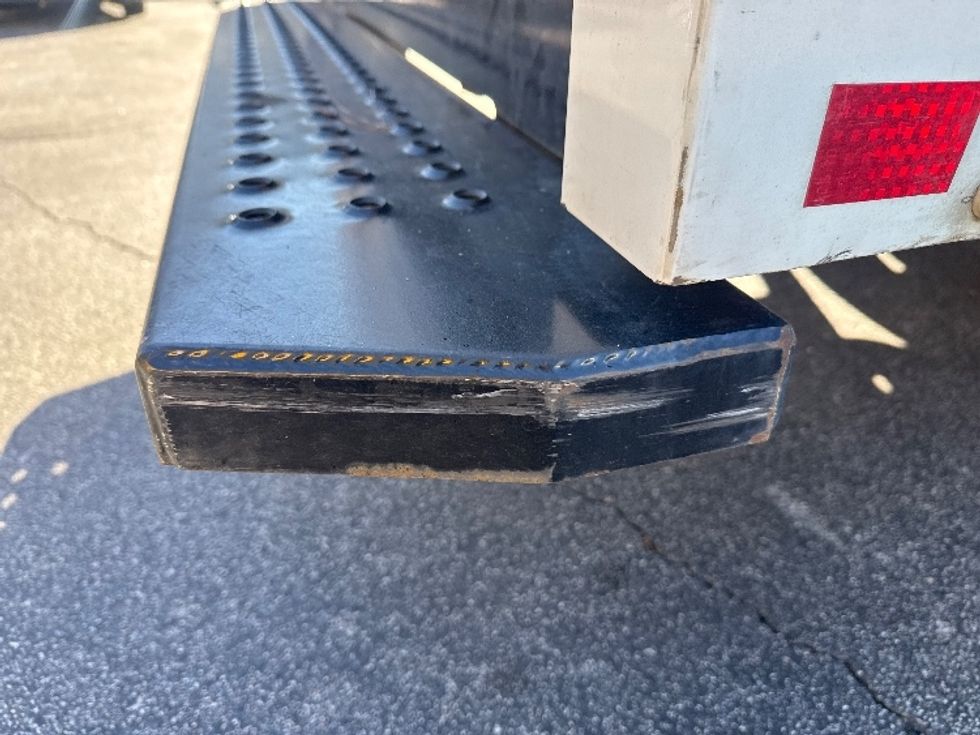 Light Duty Box Truck-Light and Medium Duty Trucks-GMC-2021-Savana G33503-West Columbia-SC-107,284\n\t\tmiles-$ 29,750 - Image 25