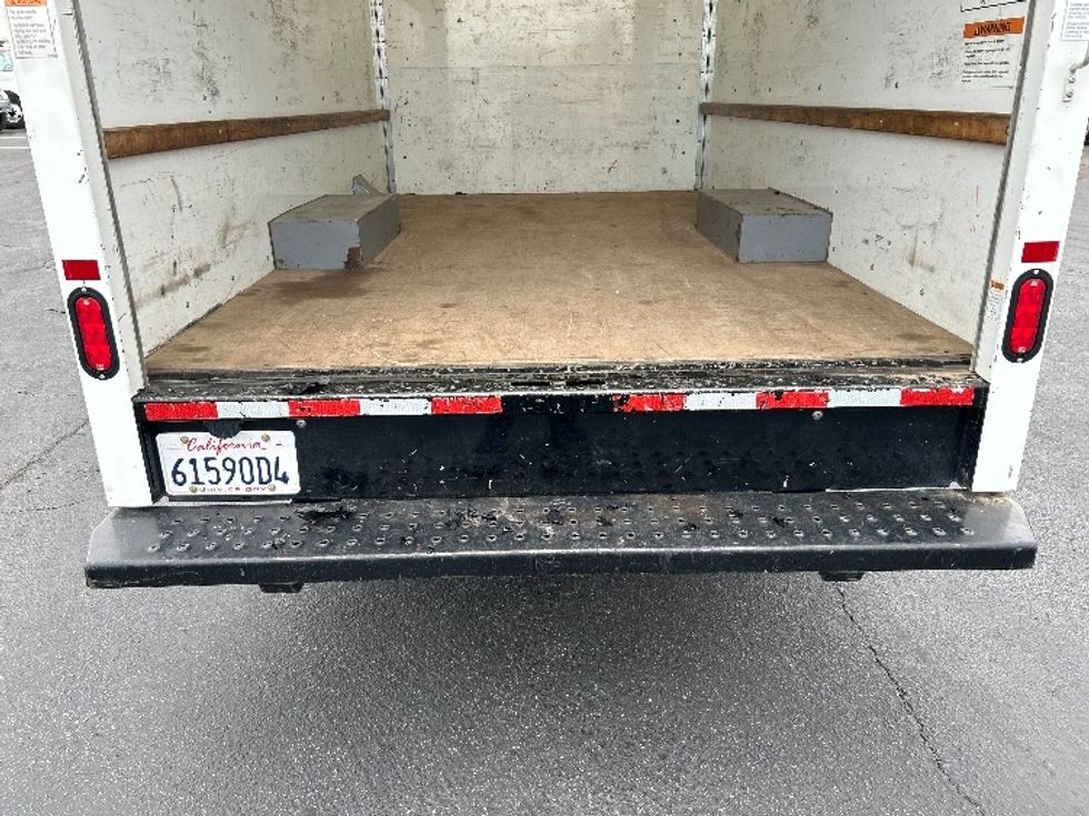 Light Duty Box Truck-Light and Medium Duty Trucks-GMC-2021-Savana G33503-West Sacramento-CA-100,908\n\t\tmiles-$ 30,500 - Image 9
