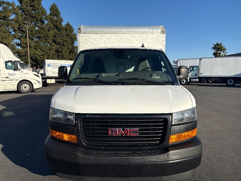 Light Duty Box Truck-Light and Medium Duty Trucks-GMC-2021-Savana G33503-West Sacramento-CA-102,853\n\t\tmiles-$ 29,750 - Image 2