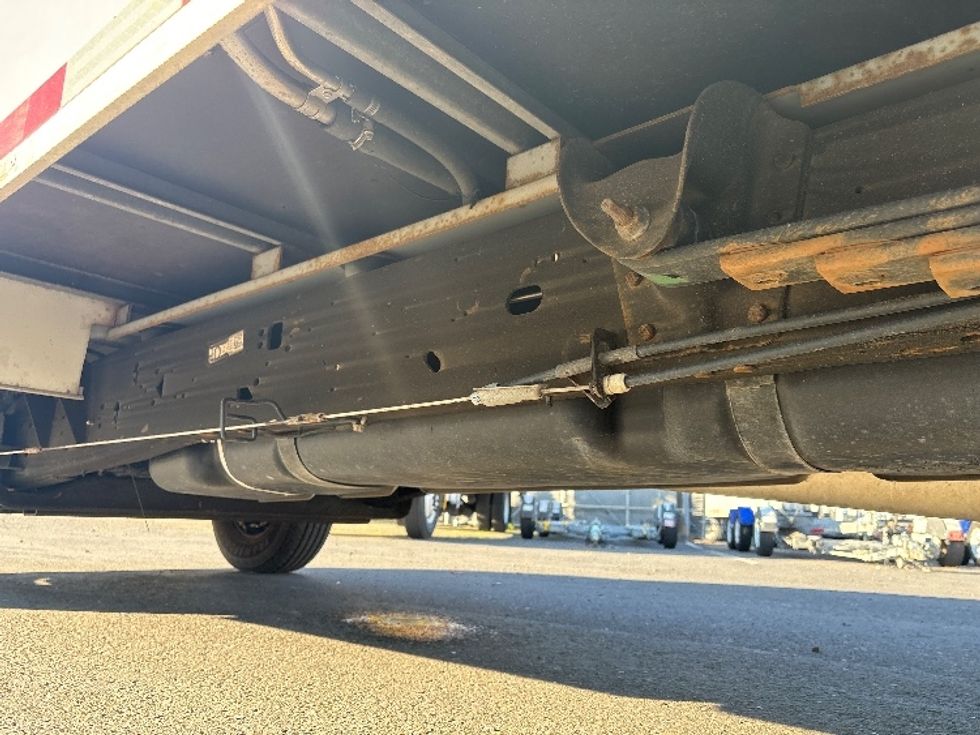 Light Duty Box Truck-Light and Medium Duty Trucks-GMC-2021-Savana G33503-West Sacramento-CA-102,853\n\t\tmiles-$ 29,750 - Image 5