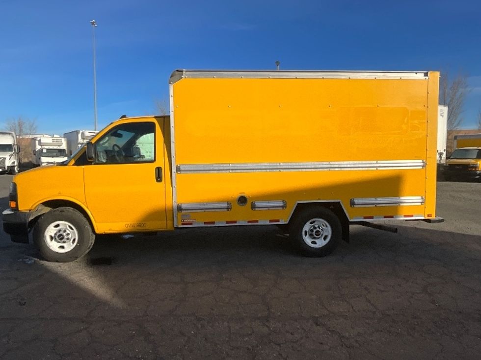 Light Duty Box Truck-Light and Medium Duty Trucks-GMC-2021-Savana G33503-West Valley City-UT-101,289\n\t\tmiles-$ 27,750 - Image 4