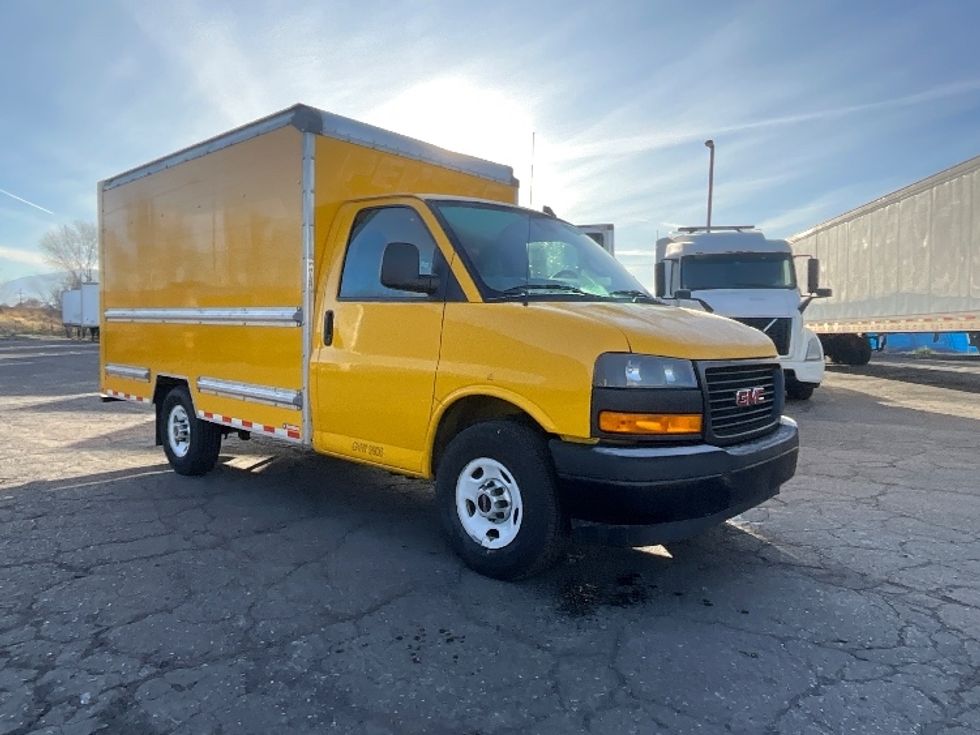 Light Duty Box Truck-Light and Medium Duty Trucks-GMC-2021-Savana G33503-West Valley City-UT-101,289\n\t\tmiles-$ 27,750 - Image 1