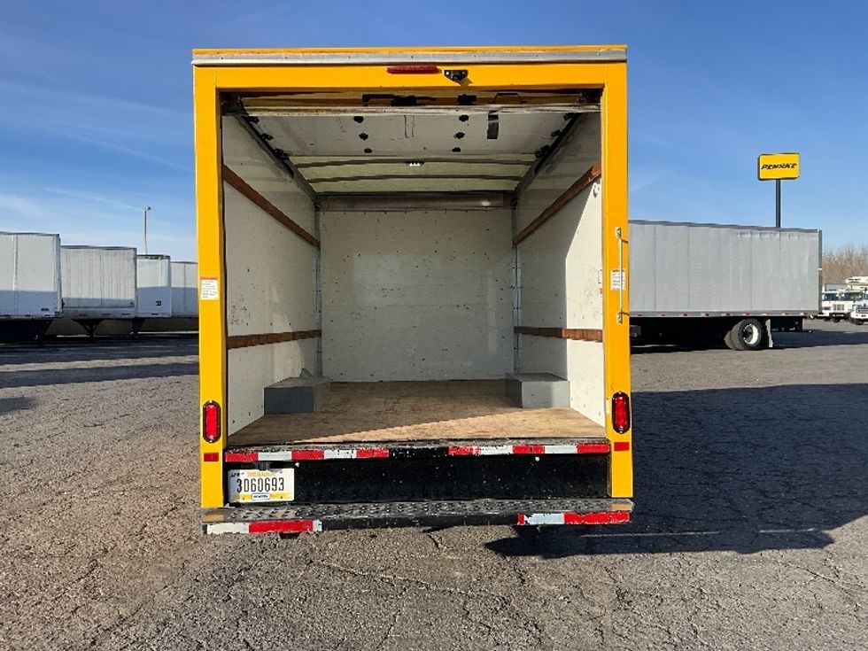 Light Duty Box Truck-Light and Medium Duty Trucks-GMC-2021-Savana G33503-West Valley City-UT-101,289\n\t\tmiles-$ 27,750 - Image 9