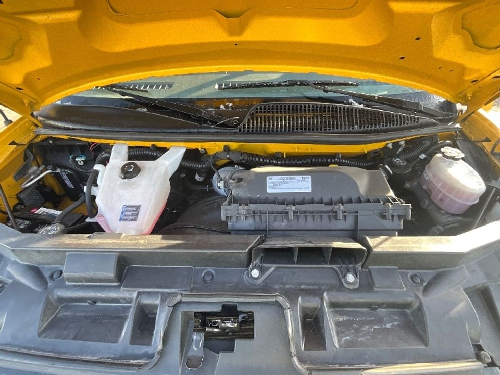 Light Duty Box Truck-Light and Medium Duty Trucks-GMC-2021-Savana G33503-West Valley City-UT-101,289\n\t\tmiles-$ 27,750 - Image 24