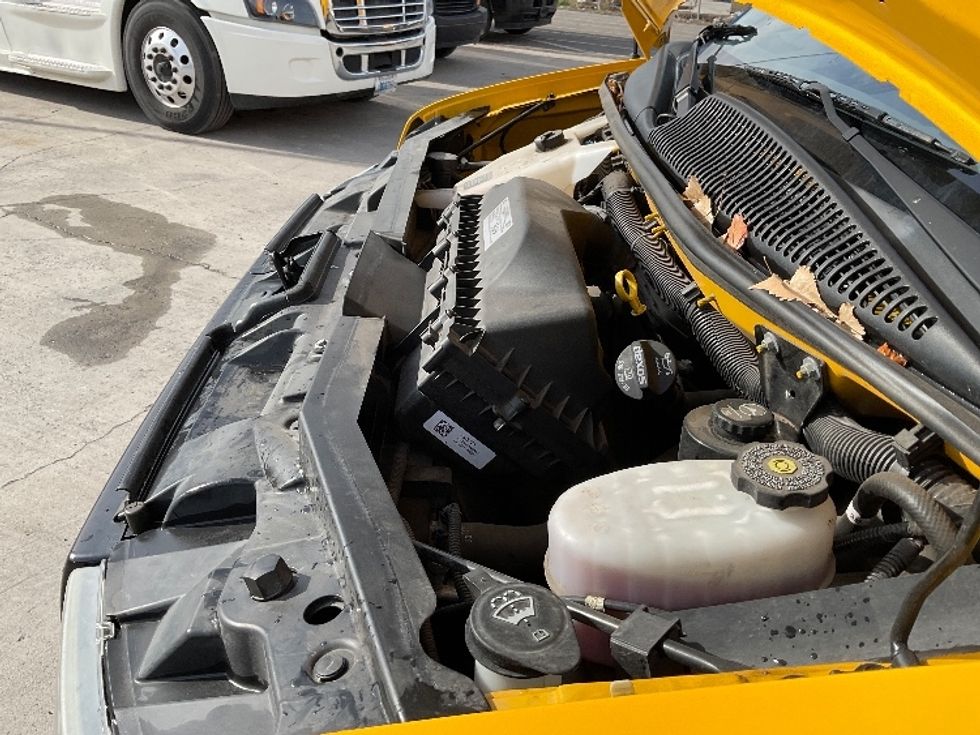 Light Duty Box Truck-Light and Medium Duty Trucks-GMC-2021-Savana G33503-West Valley City-UT-104,011\n\t\tmiles-$ 27,250 - Image 23