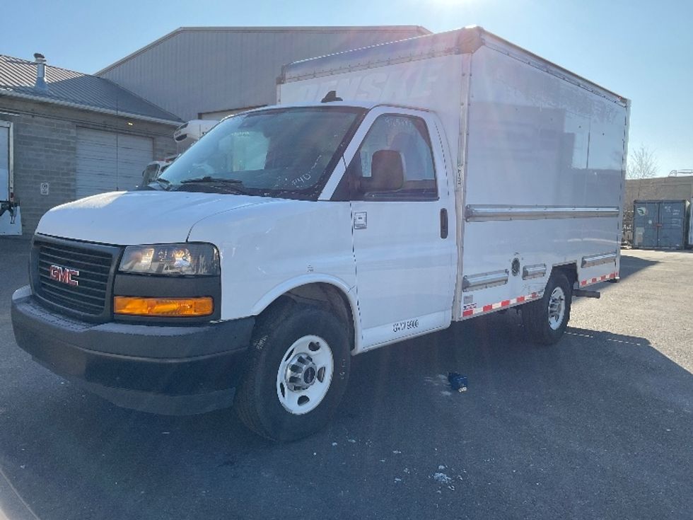 Light Duty Box Truck-Light and Medium Duty Trucks-GMC-2021-Savana G33503-West Valley City-UT-104,558\n\t\tmiles-$ 30,000 - Image 3