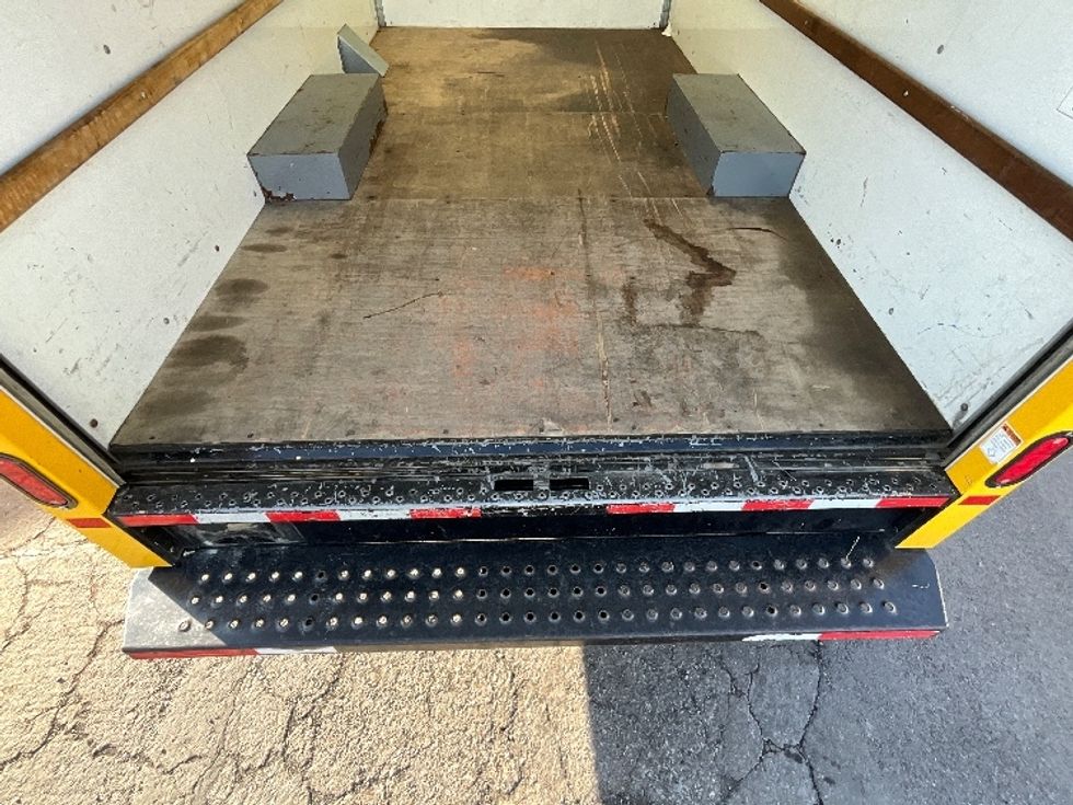 Light Duty Box Truck-Light and Medium Duty Trucks-GMC-2021-Savana G33503-West Valley City-UT-113,141\n\t\tmiles-$ 26,250 - Image 10