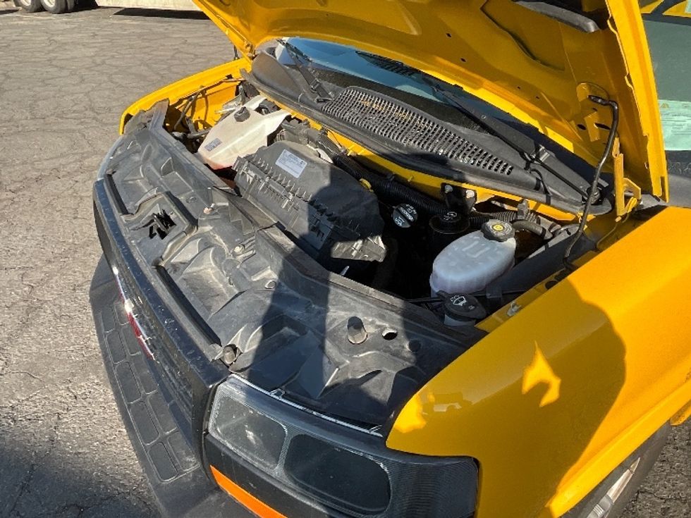 Light Duty Box Truck-Light and Medium Duty Trucks-GMC-2021-Savana G33503-West Valley City-UT-113,141\n\t\tmiles-$ 26,250 - Image 24