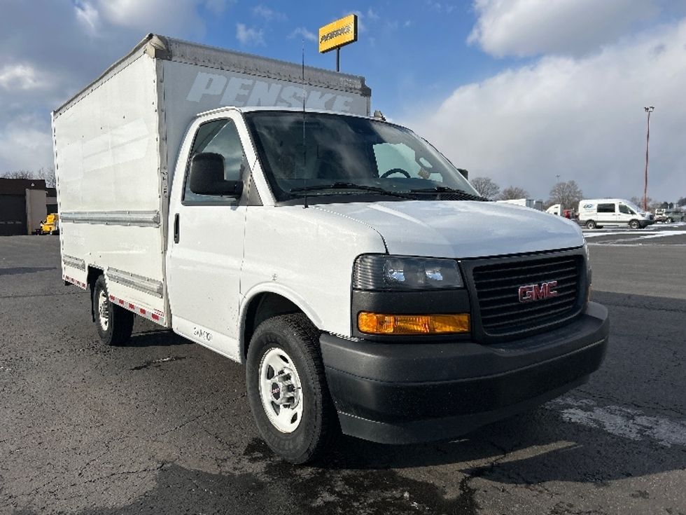 Light Duty Box Truck-Light and Medium Duty Trucks-GMC-2021-Savana G33503-White Deer-PA-107,287\n\t\tmiles-$ 27,250 - Image 1