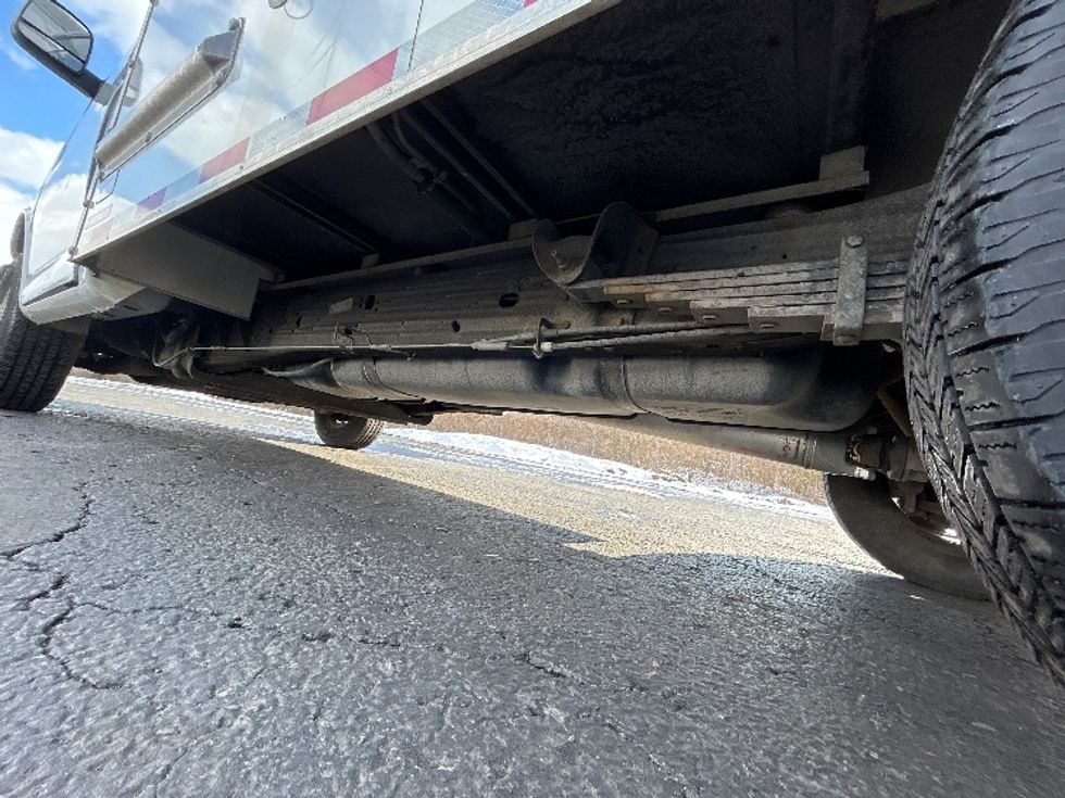 Light Duty Box Truck-Light and Medium Duty Trucks-GMC-2021-Savana G33503-White Deer-PA-107,287\n\t\tmiles-$ 27,250 - Image 5