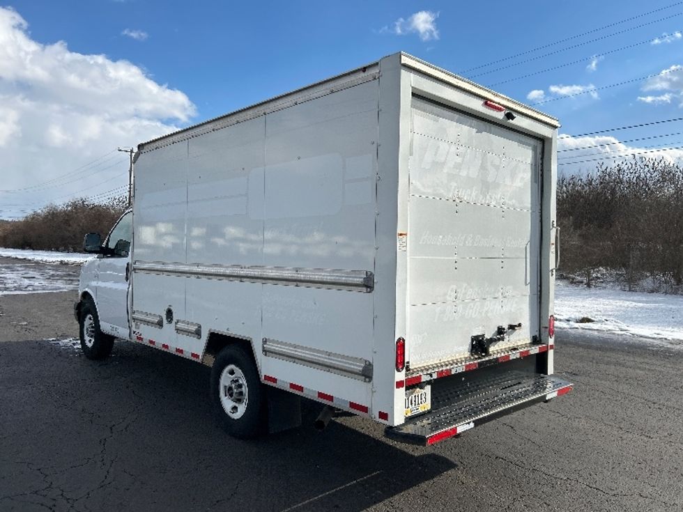 Light Duty Box Truck-Light and Medium Duty Trucks-GMC-2021-Savana G33503-White Deer-PA-107,287\n\t\tmiles-$ 27,250 - Image 6