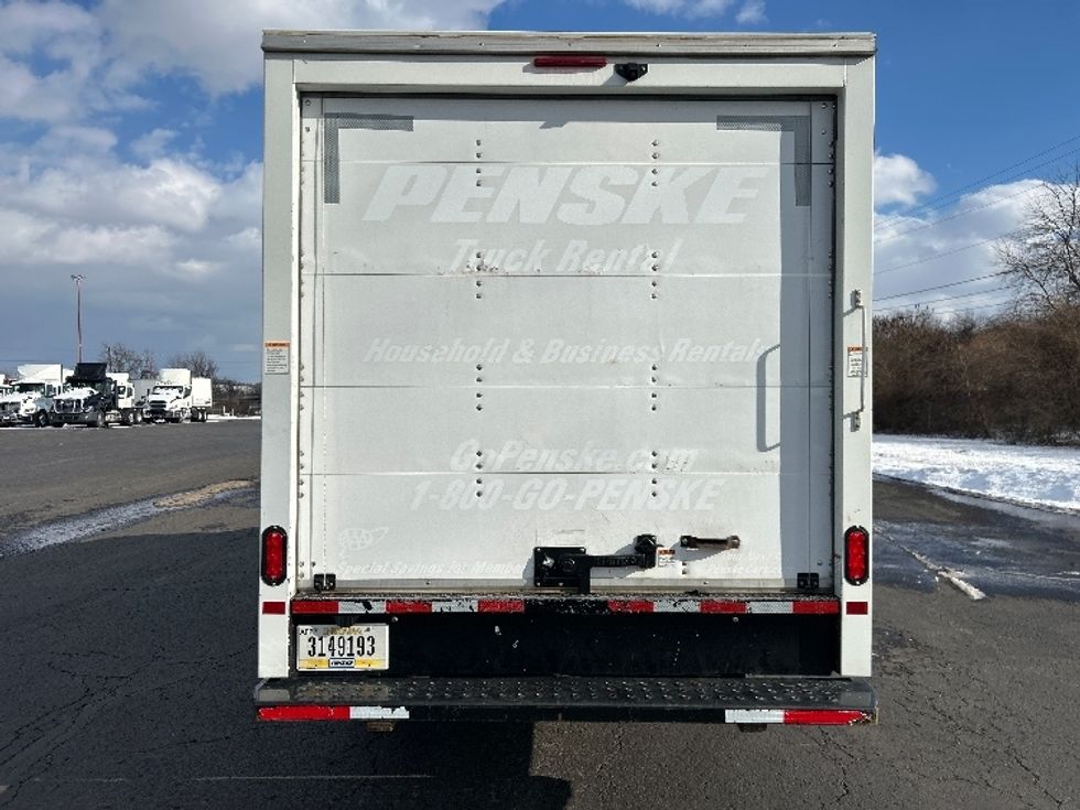 Light Duty Box Truck-Light and Medium Duty Trucks-GMC-2021-Savana G33503-White Deer-PA-107,287\n\t\tmiles-$ 27,250 - Image 7