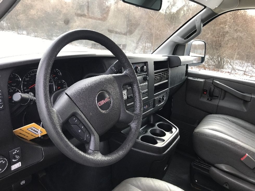 Light Duty Box Truck-Light and Medium Duty Trucks-GMC-2021-Savana G33503-White Deer-PA-110,095\n\t\tmiles-$ 27,000 - Image 13