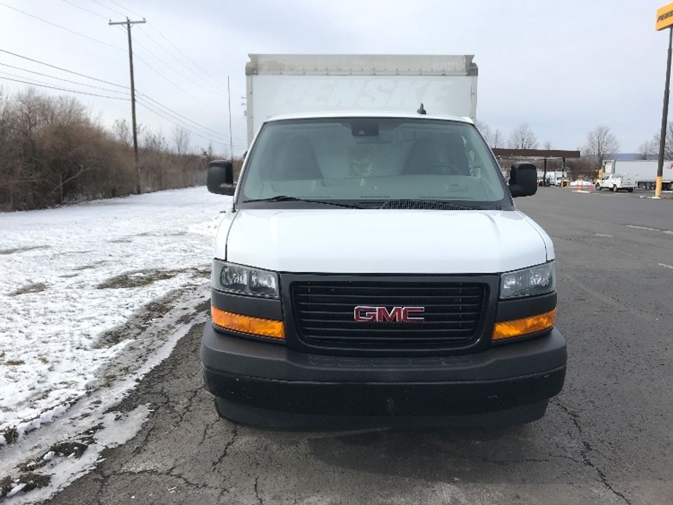 Light Duty Box Truck-Light and Medium Duty Trucks-GMC-2021-Savana G33503-White Deer-PA-110,095\n\t\tmiles-$ 27,000 - Image 2