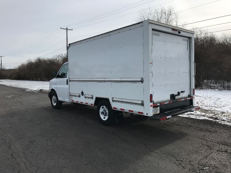 Light Duty Box Truck-Light and Medium Duty Trucks-GMC-2021-Savana G33503-White Deer-PA-110,095\n\t\tmiles-$ 27,000 - Image 5