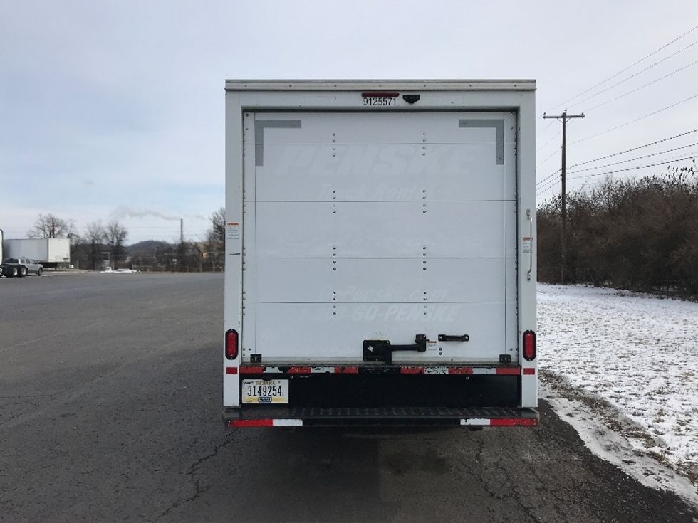 Light Duty Box Truck-Light and Medium Duty Trucks-GMC-2021-Savana G33503-White Deer-PA-110,095\n\t\tmiles-$ 27,000 - Image 6