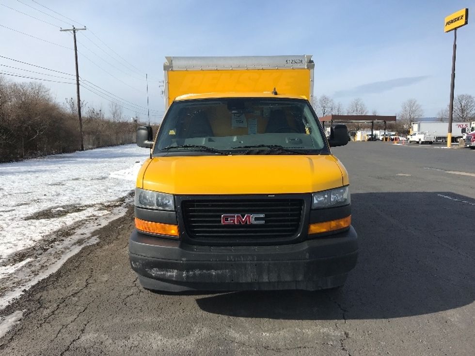 Light Duty Box Truck-Light and Medium Duty Trucks-GMC-2021-Savana G33503-White Deer-PA-111,372\n\t\tmiles-$ 24,500 - Image 2