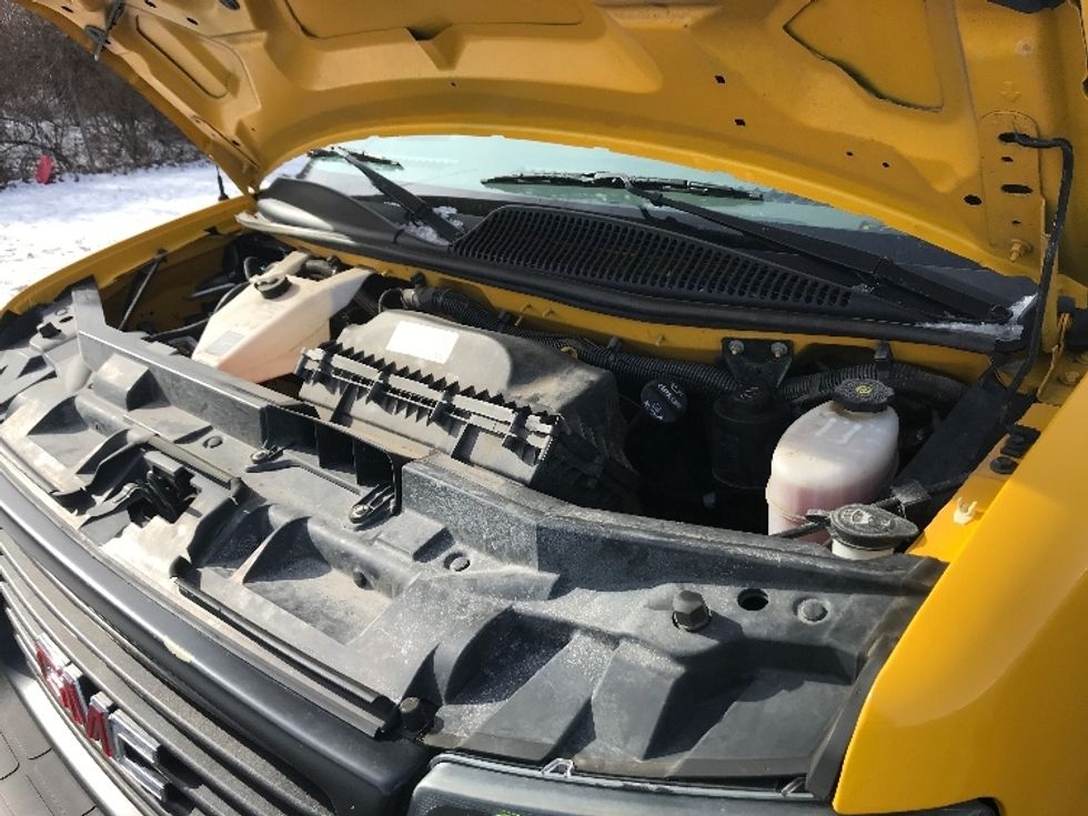 Light Duty Box Truck-Light and Medium Duty Trucks-GMC-2021-Savana G33503-White Deer-PA-111,372\n\t\tmiles-$ 24,500 - Image 20