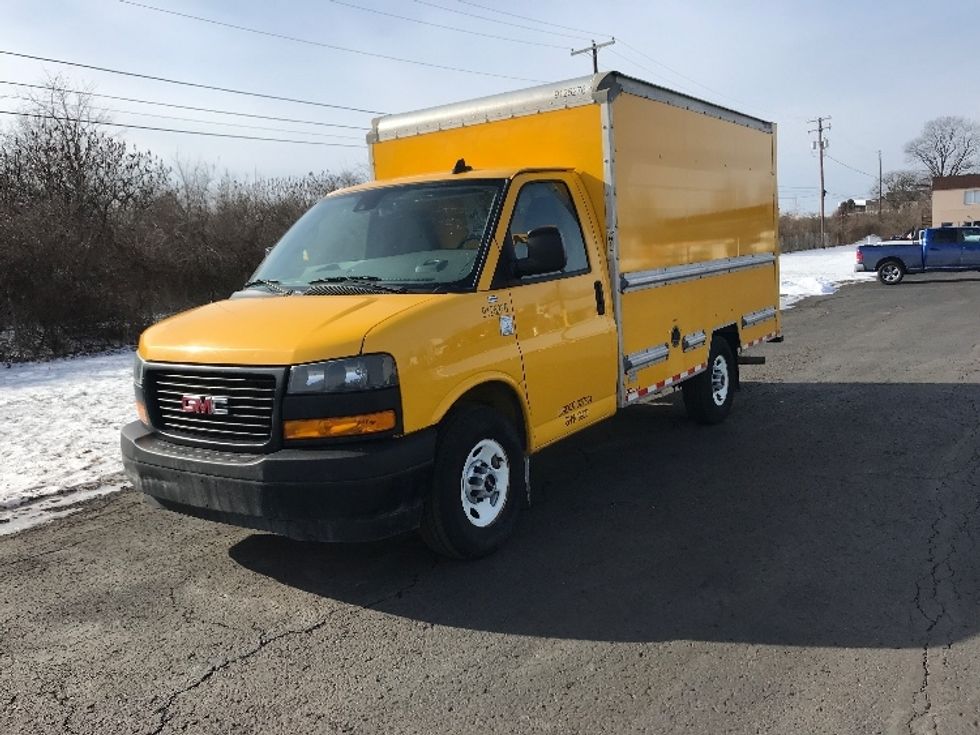 Light Duty Box Truck-Light and Medium Duty Trucks-GMC-2021-Savana G33503-White Deer-PA-111,372\n\t\tmiles-$ 24,500 - Image 3