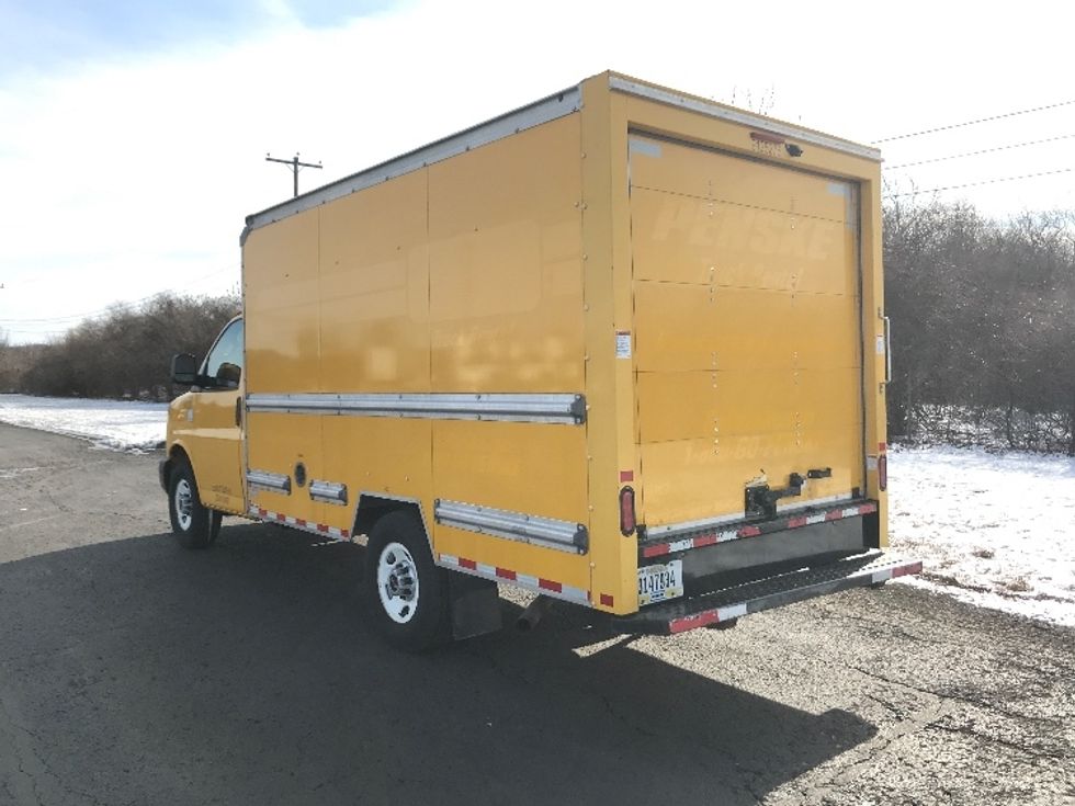 Light Duty Box Truck-Light and Medium Duty Trucks-GMC-2021-Savana G33503-White Deer-PA-111,372\n\t\tmiles-$ 24,500 - Image 5