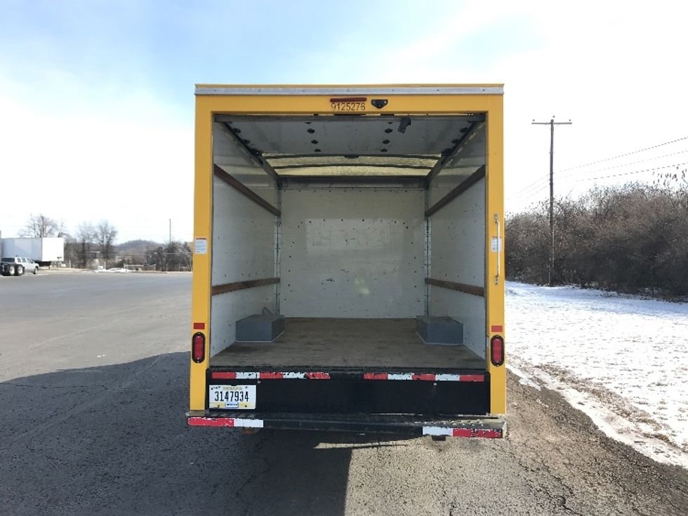 Light Duty Box Truck-Light and Medium Duty Trucks-GMC-2021-Savana G33503-White Deer-PA-111,372\n\t\tmiles-$ 24,500 - Image 7