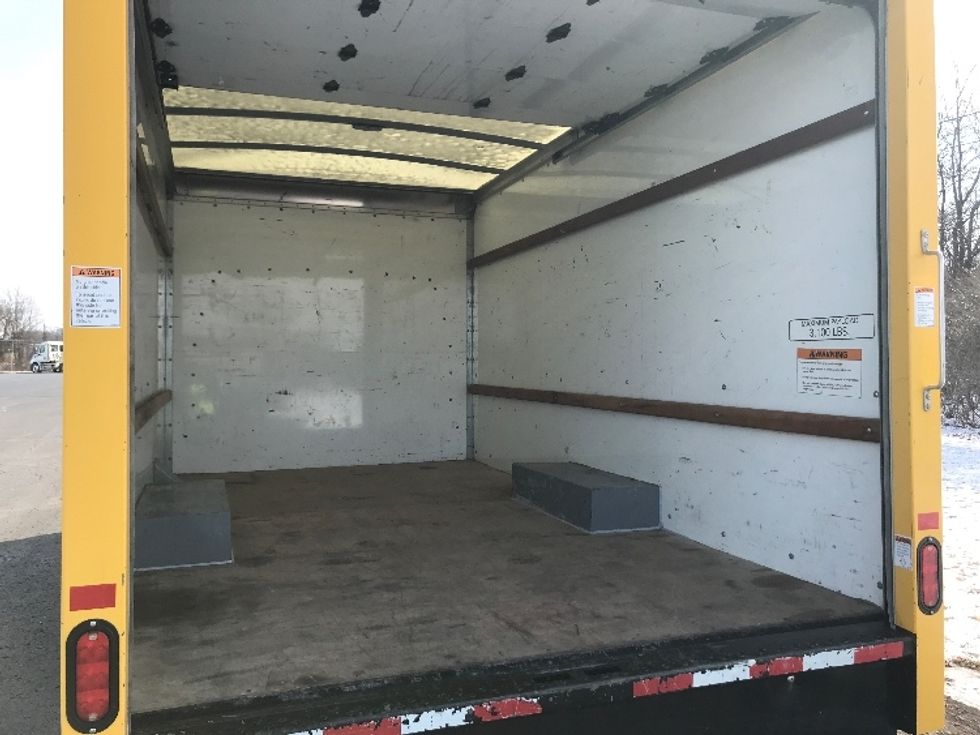 Light Duty Box Truck-Light and Medium Duty Trucks-GMC-2021-Savana G33503-White Deer-PA-111,372\n\t\tmiles-$ 24,500 - Image 9