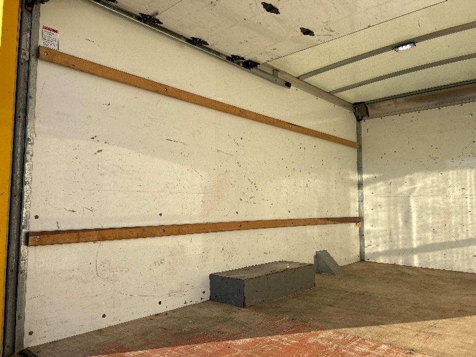 Light Duty Box Truck-Light and Medium Duty Trucks-GMC-2021-Savana G33503-Wichita-KS-109,348\n\t\tmiles-$ 25,250 - Image 11