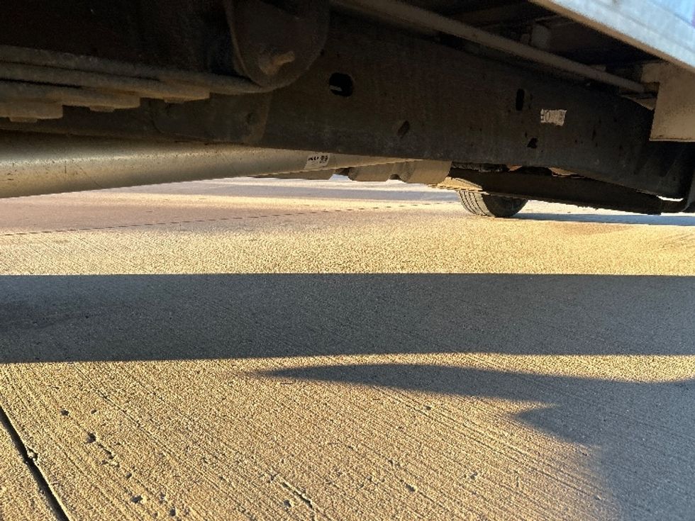 Light Duty Box Truck-Light and Medium Duty Trucks-GMC-2021-Savana G33503-Wichita-KS-109,348\n\t\tmiles-$ 25,250 - Image 14