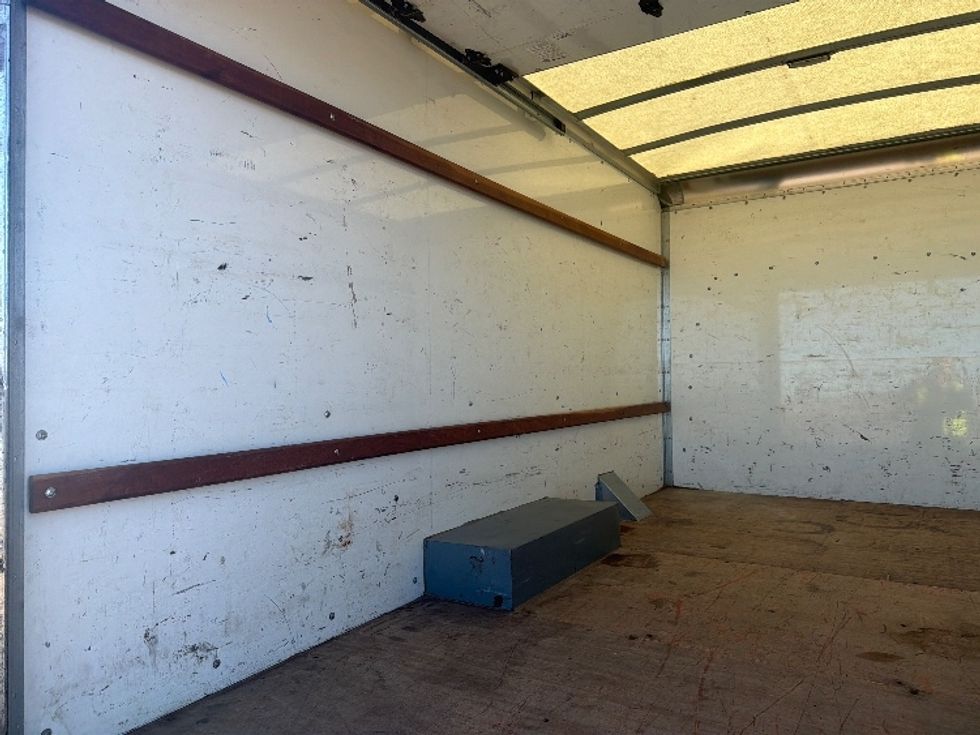 Light Duty Box Truck-Light and Medium Duty Trucks-GMC-2021-Savana G33503-Wichita-KS-110,876\n\t\tmiles-$ 25,250 - Image 10