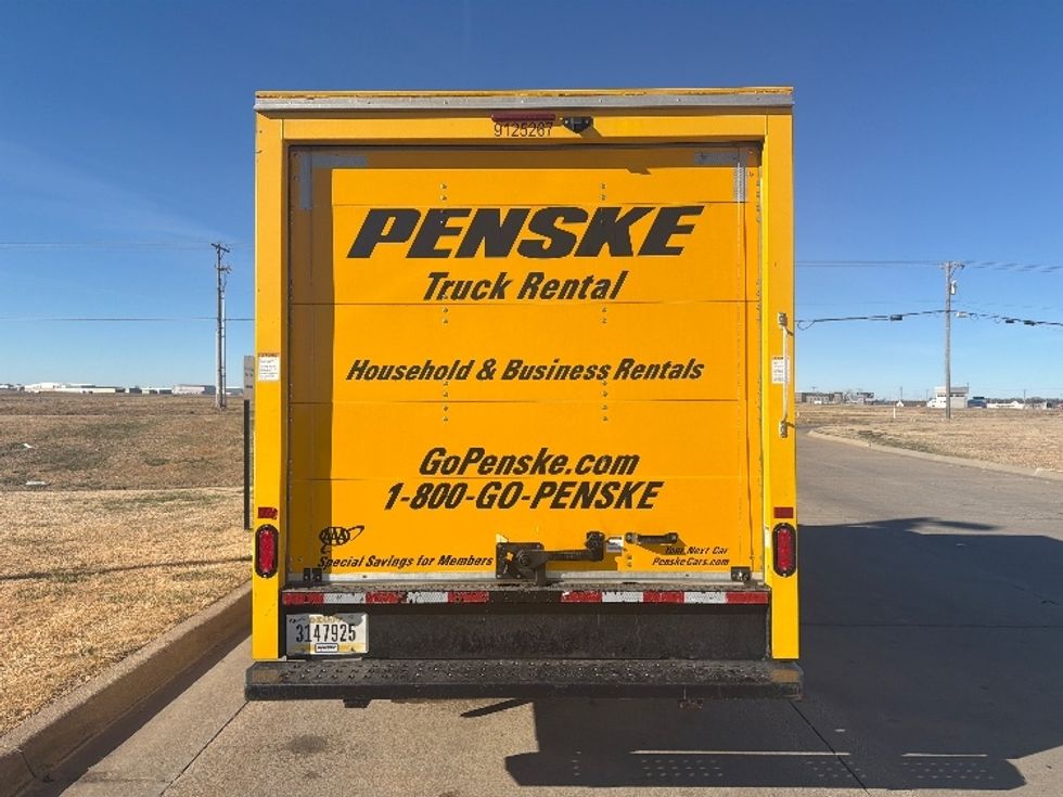 Light Duty Box Truck-Light and Medium Duty Trucks-GMC-2021-Savana G33503-Wichita-KS-110,876\n\t\tmiles-$ 25,250 - Image 7