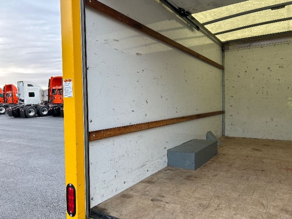 Light Duty Box Truck-Light and Medium Duty Trucks-GMC-2021-Savana G33503-Winston Salem-NC-119,549\n\t\tmiles-$ 25,750 - Image 10