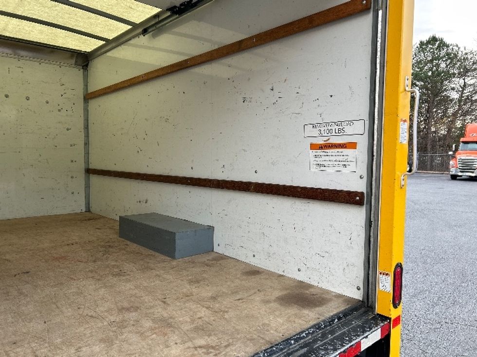 Light Duty Box Truck-Light and Medium Duty Trucks-GMC-2021-Savana G33503-Winston Salem-NC-119,549\n\t\tmiles-$ 25,750 - Image 11