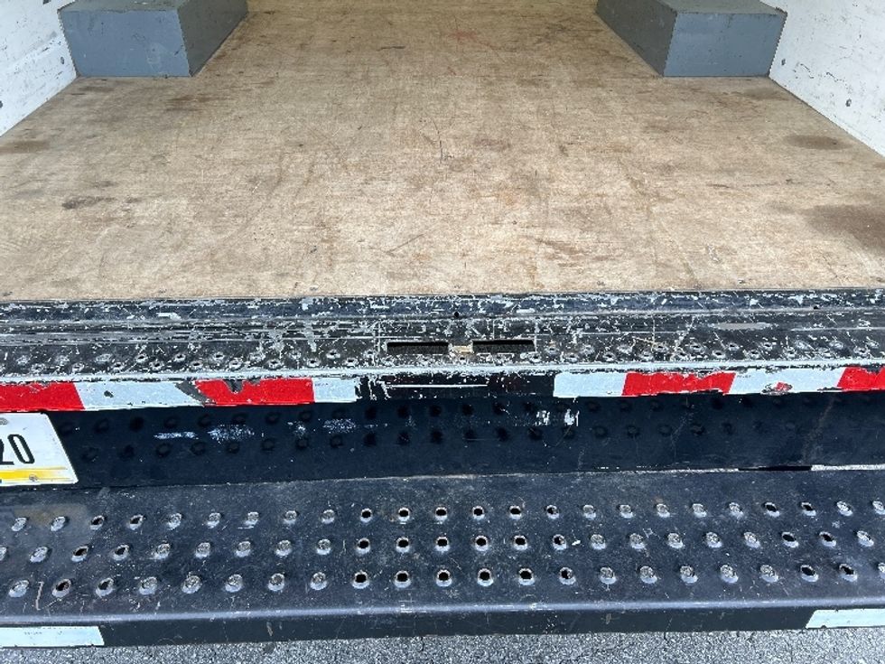 Light Duty Box Truck-Light and Medium Duty Trucks-GMC-2021-Savana G33503-Winston Salem-NC-119,549\n\t\tmiles-$ 25,750 - Image 9