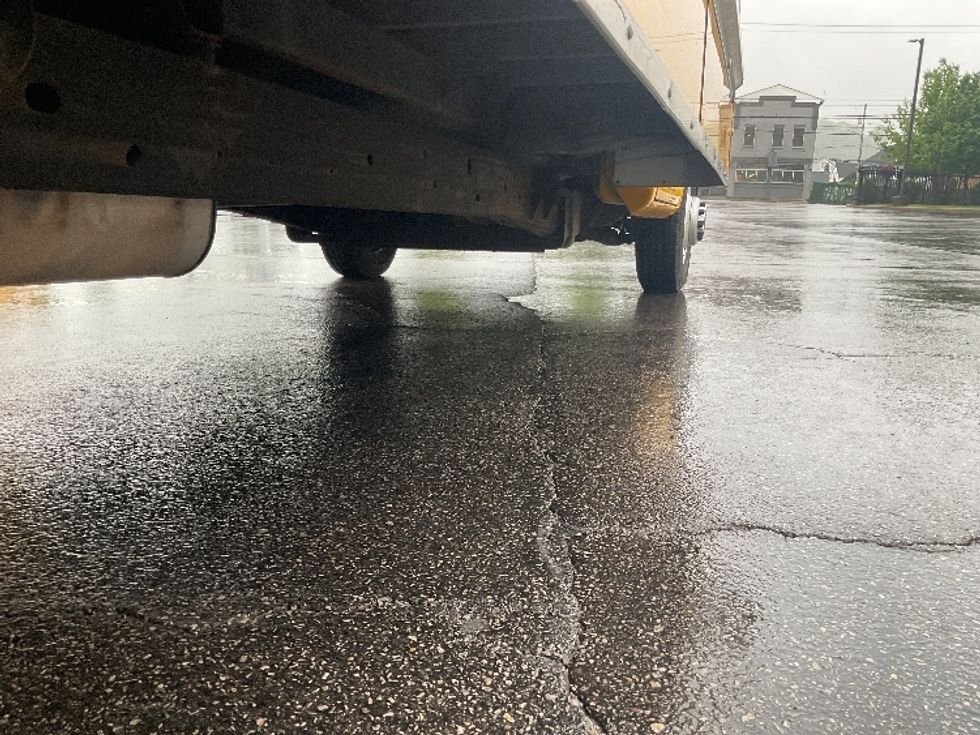 Light Duty Box Truck-Light and Medium Duty Trucks-GMC-2021-Savana G33903-Akron-OH-100,620\n\t\tmiles-$ 25,250 - Image 14