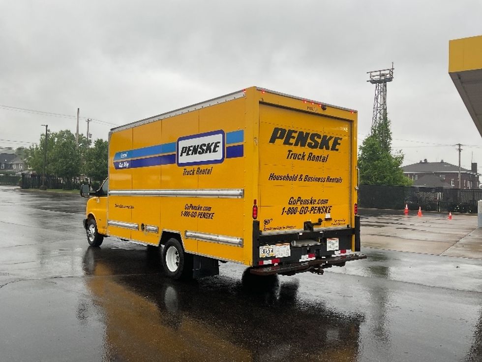 Light Duty Box Truck-Light and Medium Duty Trucks-GMC-2021-Savana G33903-Akron-OH-100,620\n\t\tmiles-$ 25,250 - Image 6
