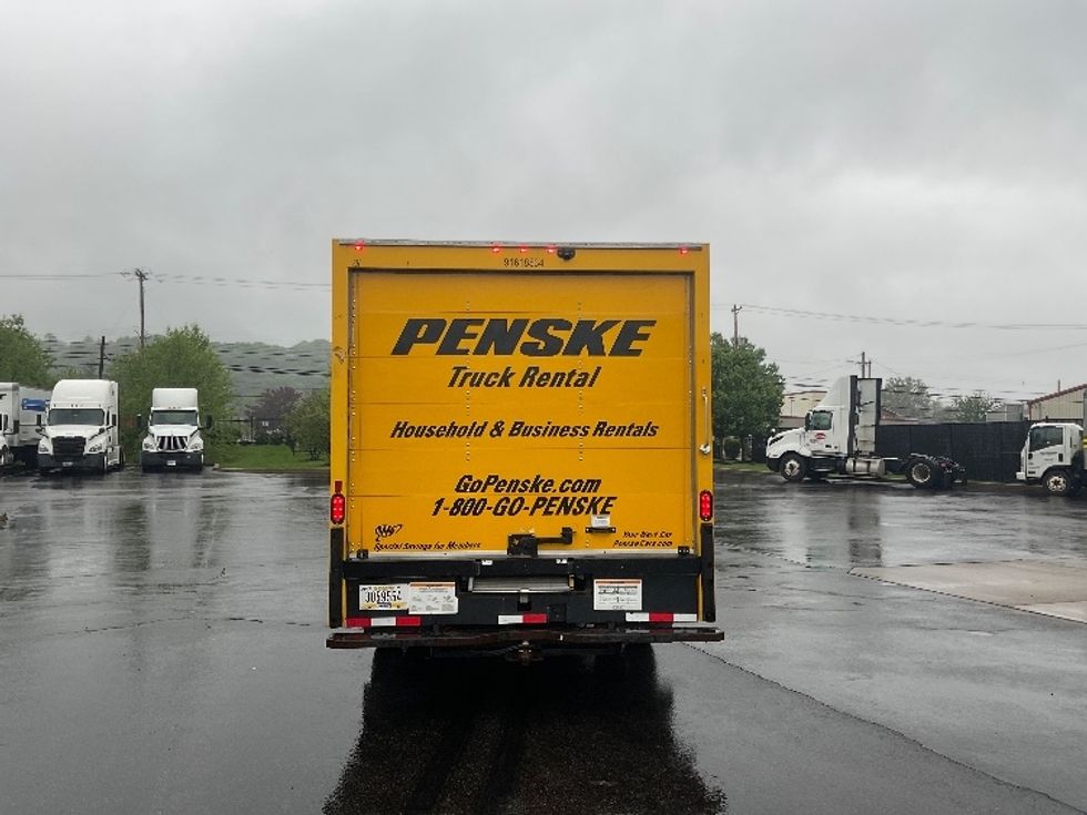 Light Duty Box Truck-Light and Medium Duty Trucks-GMC-2021-Savana G33903-Akron-OH-100,620\n\t\tmiles-$ 25,250 - Image 7