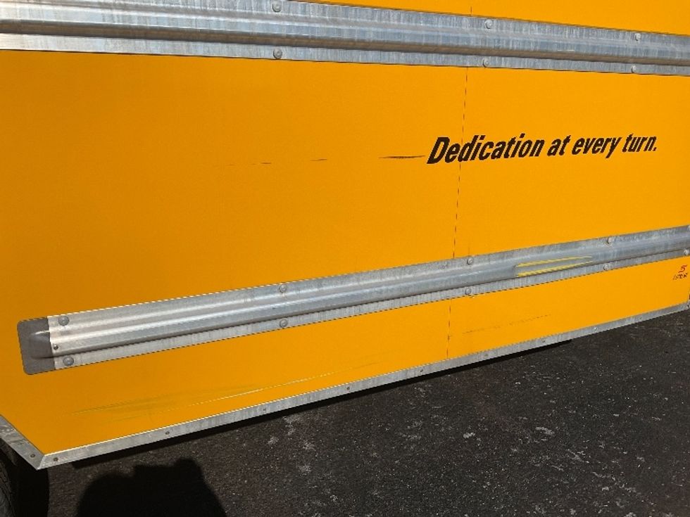 Light Duty Box Truck-Light and Medium Duty Trucks-GMC-2021-Savana G33903-Akron-OH-101,143\n\t\tmiles-$ 26,000 - Image 27