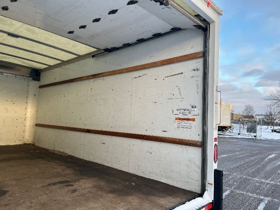 Light Duty Box Truck-Light and Medium Duty Trucks-GMC-2021-Savana G33903-Akron-OH-118,920\n\t\tmiles-$ 27,750 - Image 12