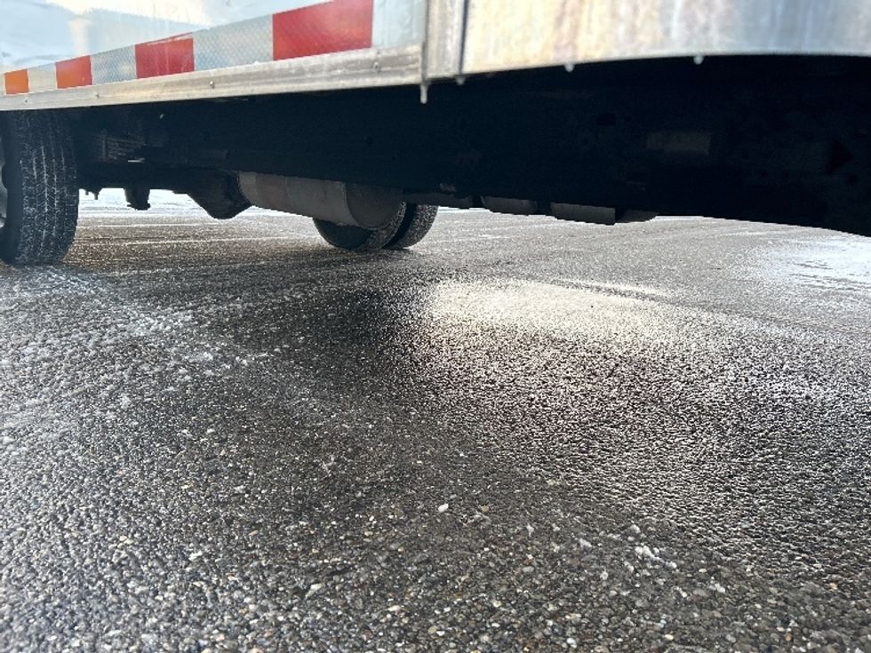 Light Duty Box Truck-Light and Medium Duty Trucks-GMC-2021-Savana G33903-Akron-OH-118,920\n\t\tmiles-$ 27,750 - Image 14