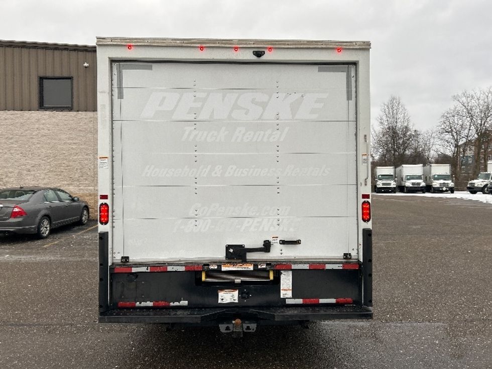 Light Duty Box Truck-Light and Medium Duty Trucks-GMC-2021-Savana G33903-Akron-OH-118,920\n\t\tmiles-$ 27,750 - Image 7