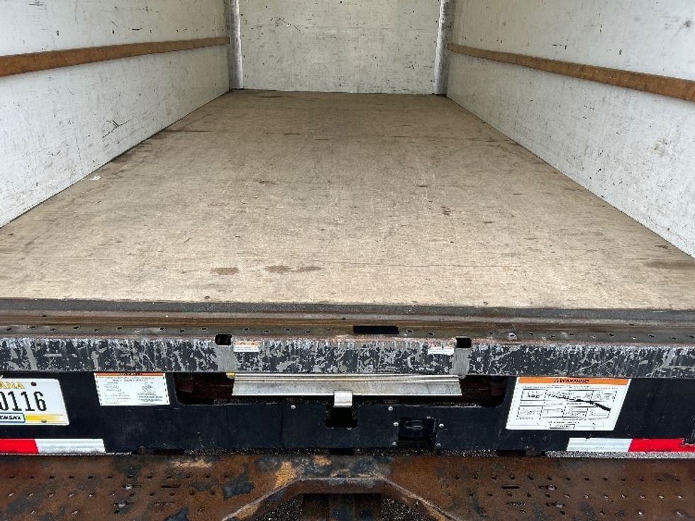 Light Duty Box Truck-Light and Medium Duty Trucks-GMC-2021-Savana G33903-Akron-OH-87,622\n\t\tmiles-$ 31,250 - Image 10