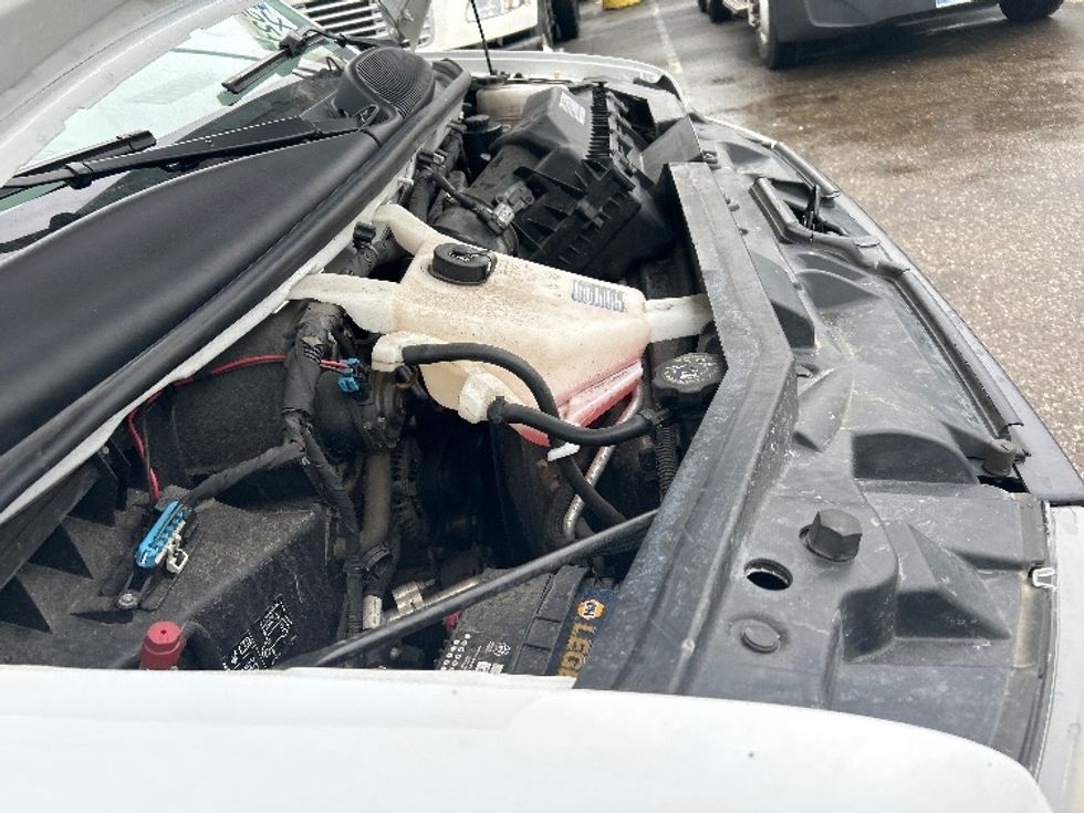 Light Duty Box Truck-Light and Medium Duty Trucks-GMC-2021-Savana G33903-Akron-OH-87,622\n\t\tmiles-$ 31,250 - Image 23