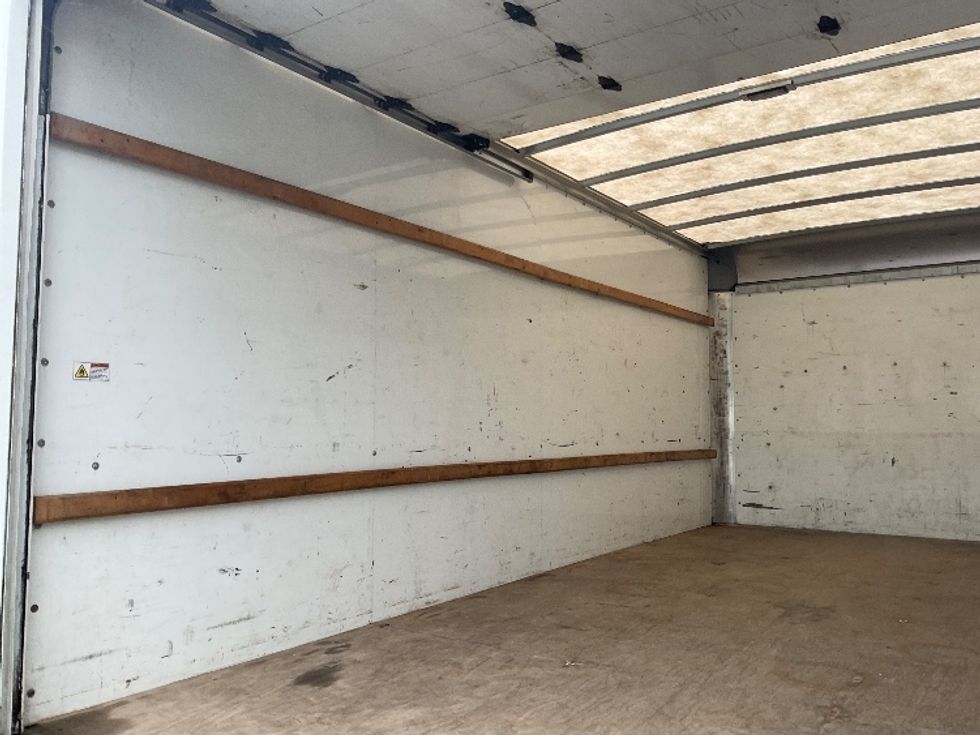 Light Duty Box Truck-Light and Medium Duty Trucks-GMC-2021-Savana G33903-Akron-OH-98,256\n\t\tmiles-$ 28,500 - Image 11
