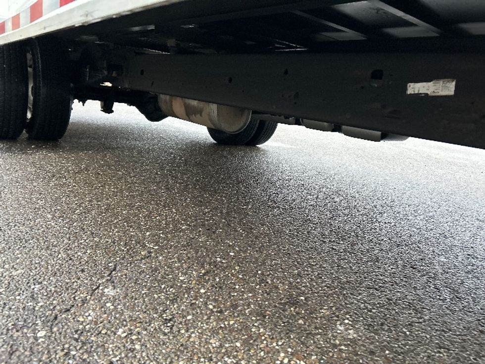 Light Duty Box Truck-Light and Medium Duty Trucks-GMC-2021-Savana G33903-Akron-OH-99,610\n\t\tmiles-$ 30,000 - Image 14