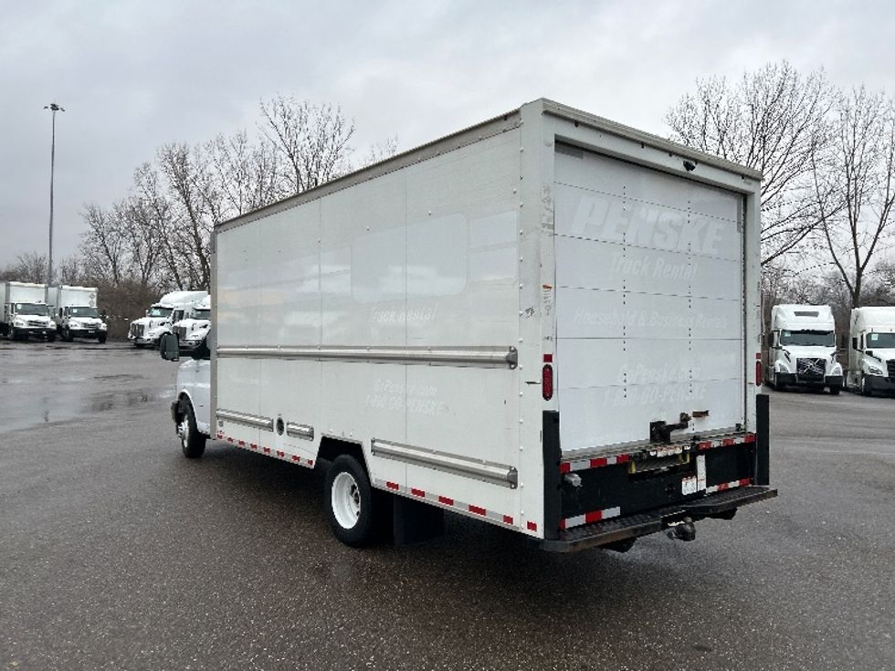 Light Duty Box Truck-Light and Medium Duty Trucks-GMC-2021-Savana G33903-Akron-OH-99,610\n\t\tmiles-$ 30,000 - Image 6