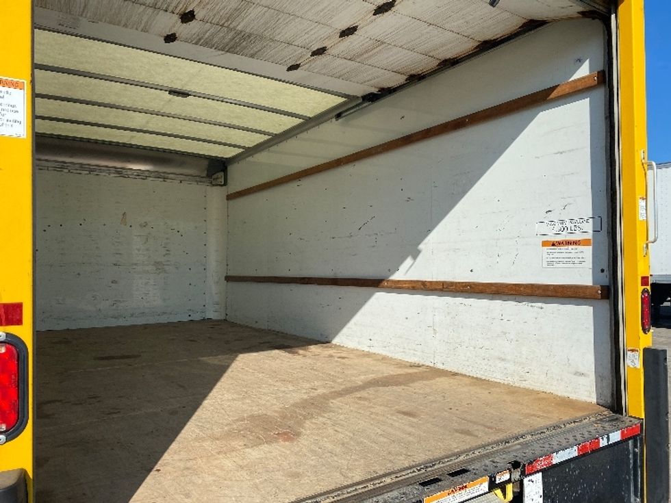 Light Duty Box Truck-Light and Medium Duty Trucks-GMC-2021-Savana G33903-Albany-NY-80,114\n\t\tmiles-$ 26,750 - Image 19